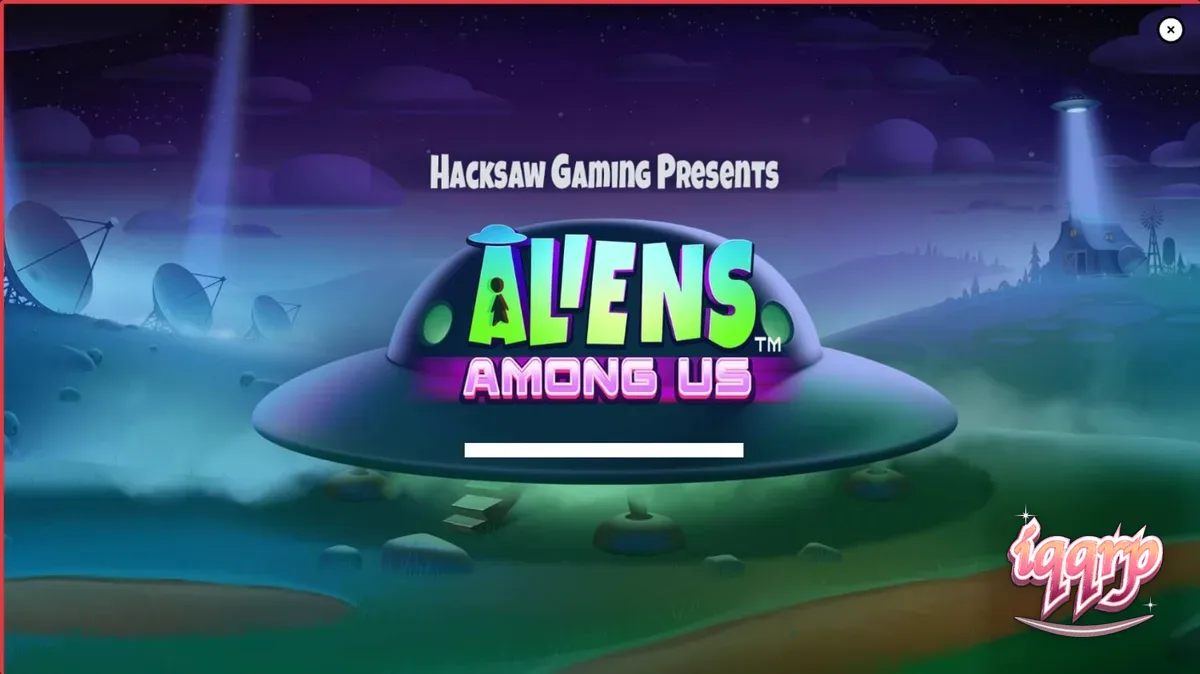 Tampilan visual slot Aliens Among Us dengan tema invasi alien dan agen FBI
